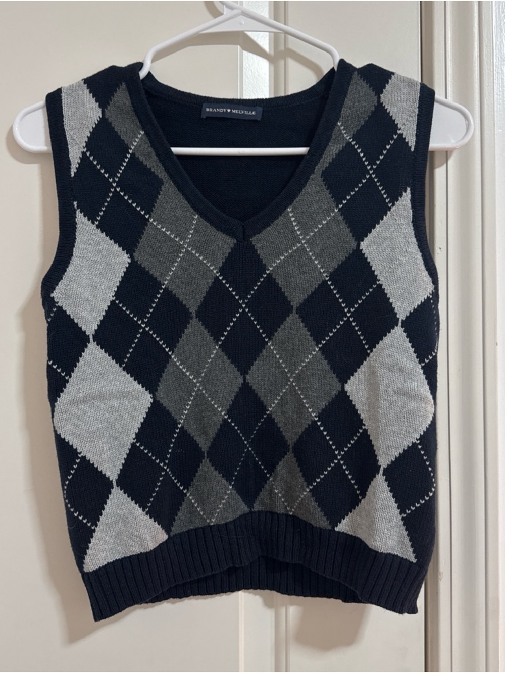 Brandy Melville Navy and Gray Argyle V‑Neck Sweater Vest